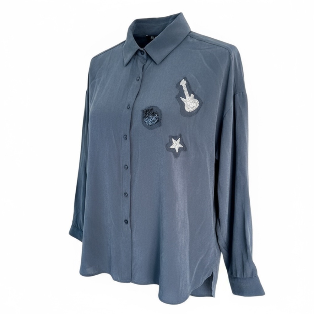 Zara button down shirt with embroidered‎ details
